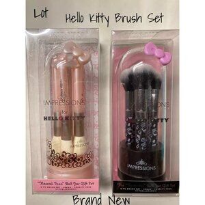 Hello Kitty “The Favorites” "Kawaii Icon" Bell Jar Brush Gift Set X 2 Brand New
